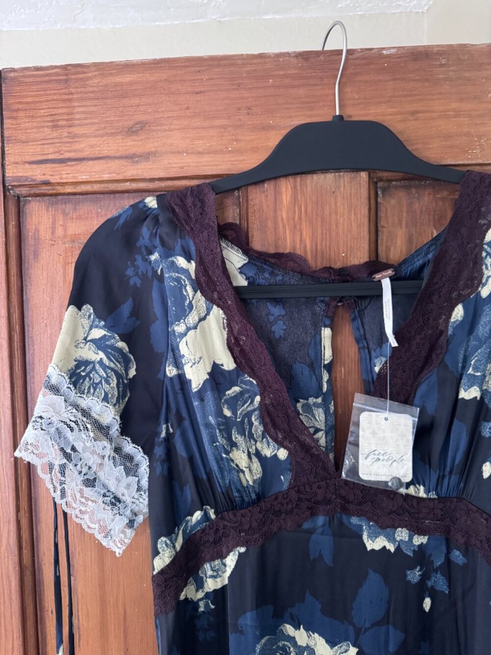 Free People Navy Floral Lace Trim Mini Dress Boho S NWT - Picture 2 of 4